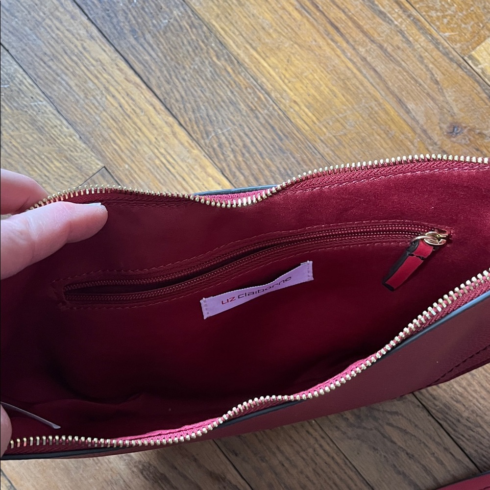 Liz Claiborne Burgundy Shoulder Bag with adjustable strap - Picture 4 of 6